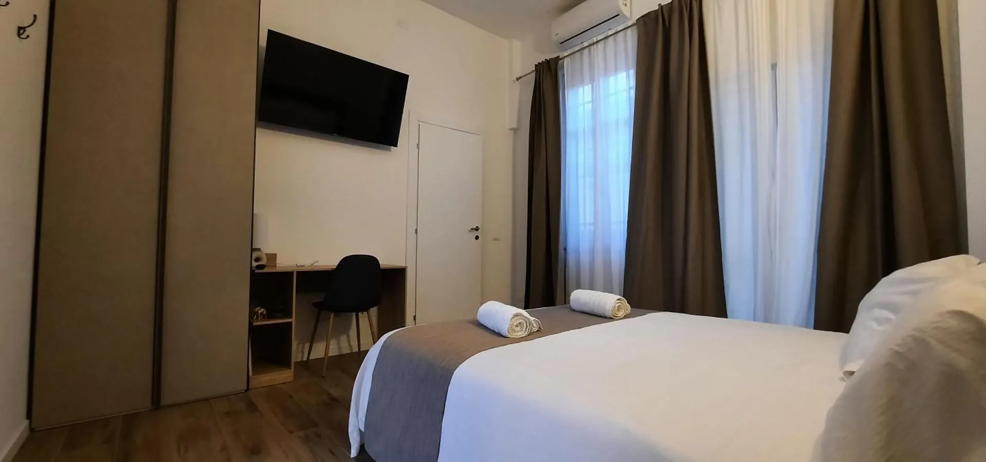 Πανσιόν R & A Minerva Suites Παβία