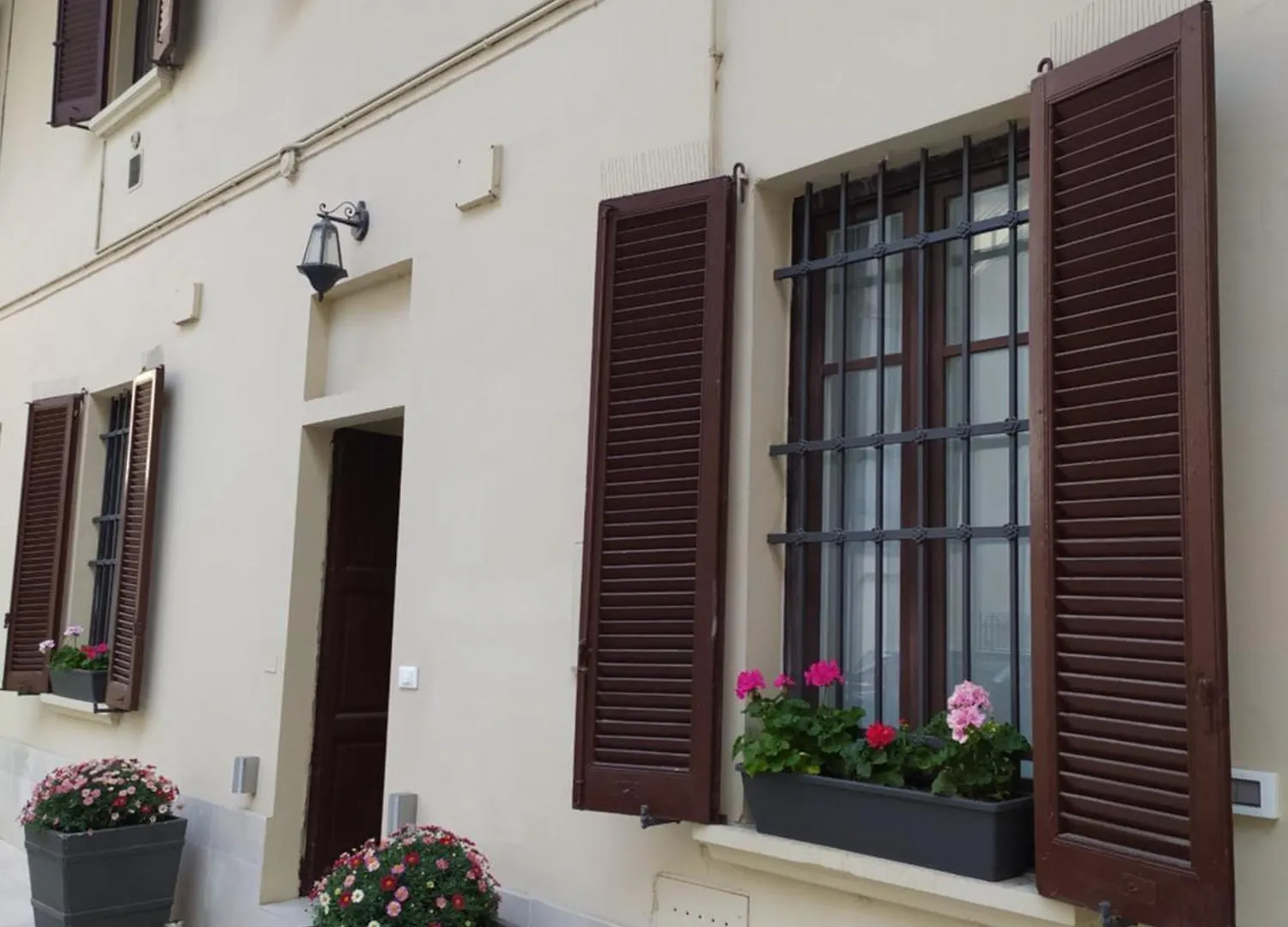 R & A Minerva Suites Pavia