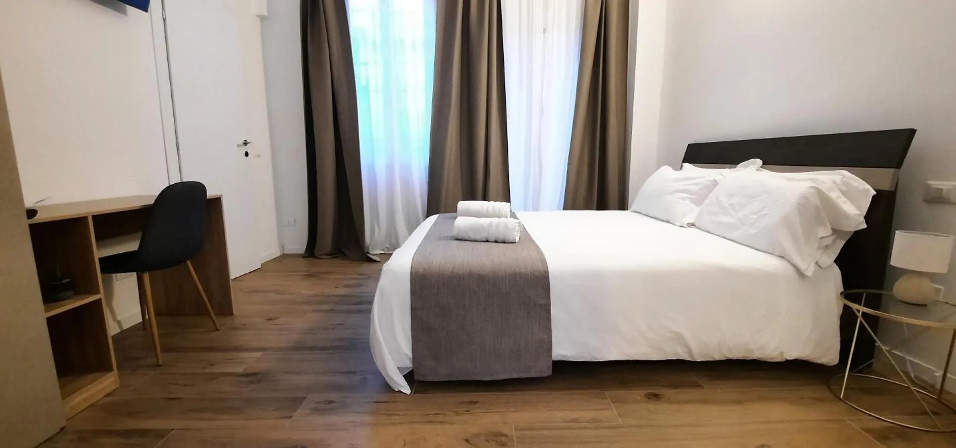 R & A Minerva Suites Pavia Gasthof